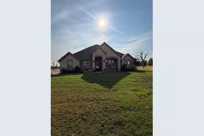 1136 Tremont Lane, Granbury, TX 76049 - Photo 1