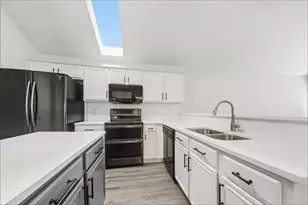 7217 Fossil Hill Dr, Arlington, TX 76002 - Photo 10