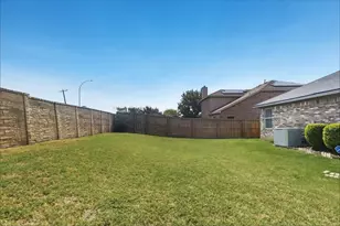 7217 Fossil Hill Dr, Arlington, TX 76002 - Photo 26