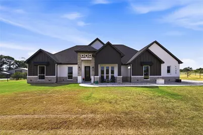 1135 Paradise Parkway, Poolville, TX 76487 - Photo 2