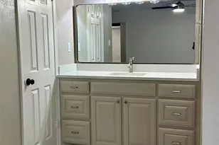 120 Lakeway Dr, Benbrook, TX 76126 - Photo 14
