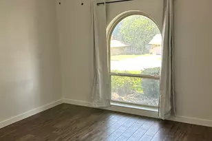 120 Lakeway Dr, Benbrook, TX 76126 - Photo 18