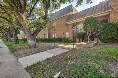 4430 Harlanwood Drive N #209, Fort Worth, TX 76109 - Photo 1