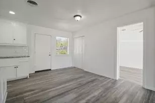 5803 Trio Ln, Dallas, TX 75241 - Photo 8