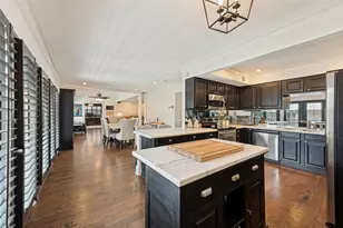 10209 Regal Oaks Dr, Dallas, TX 75230 - Photo 2
