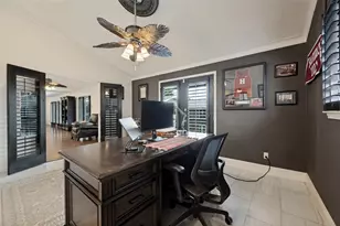 10209 Regal Oaks Dr, Dallas, TX 75230 - Photo 22