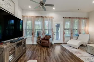 921 Hearthside Wy, McKinney, TX 75071 - Photo 4