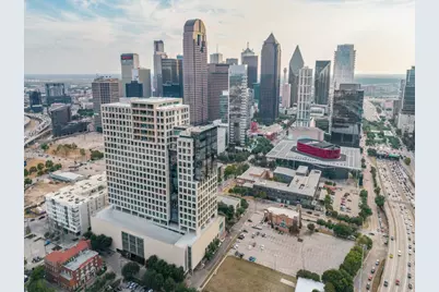 1717 Arts Plaza #1804, Dallas, TX 75201 - Photo 4