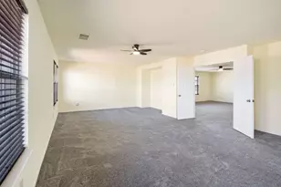 2456 Arroyo Springs Dr, Grand Prairie, TX 75052 - Photo 22