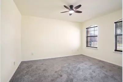 2456 Arroyo Springs Drive, Grand Prairie, TX 75052 - Photo 6