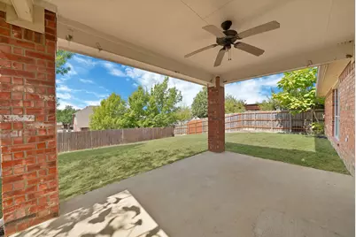 2633 Pioneer Bluffs Road, Balch Springs, TX 75181 - Photo 18