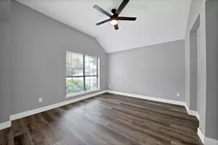 2633 Pioneer Bluffs Rd, Balch Springs, TX 75181 - Photo 8