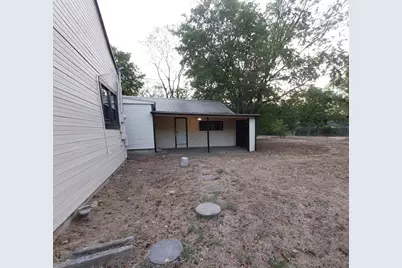 1113 Commerce Drive, Greenville, TX 75401 - Photo 2
