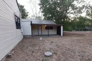 1113 Commerce Dr, Greenville, TX 75401 - Photo 2