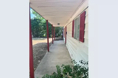 711 Hall Street, Lancaster, TX 75146 - Photo 2