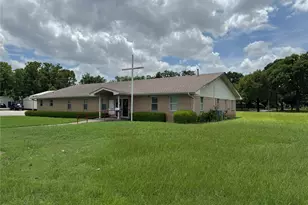 2801 Elm St, Denton, TX 76201 - Photo 2