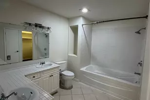 817 Pavillion St, Dallas, TX 75204 - Photo 8