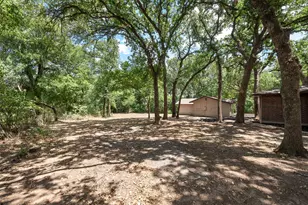 294 Thomas Len Rd, Azle, TX 76020 - Photo 38