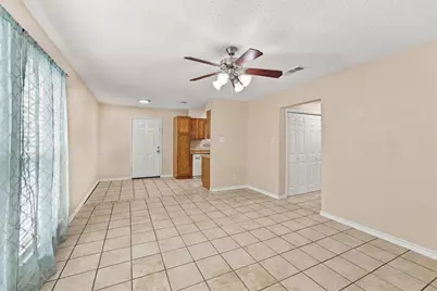 403 N 7th Street #D, Midlothian, TX 76065 - Photo 4