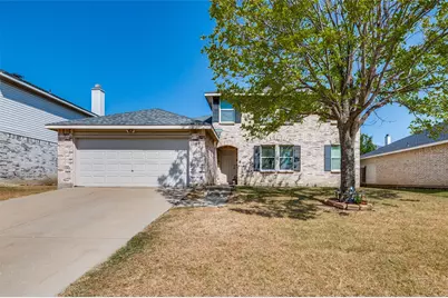 2120 W Grove Lane, Grand Prairie, TX 75052 - Photo 2