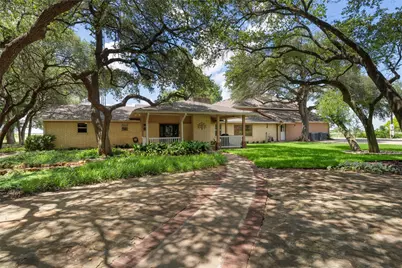 2029 Speegleville Road, Woodway, TX 76712 - Photo 36