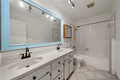 812 Regina Drive, Hewitt, TX 76643 - Photo 8