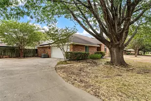 812 Regina Dr, Hewitt, TX 76643 - Photo 16
