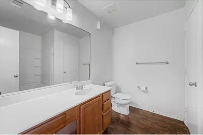 821 Green Heath Avenue, Fort Worth, TX 76120 - Photo 20