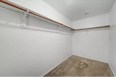 821 Green Heath Avenue, Fort Worth, TX 76120 - Photo 22