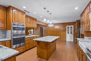670 Berger Rd, West, TX 76691 - Photo 10