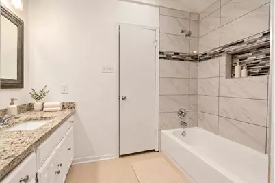 2713 Belmeade Drive, Carrollton, TX 75006 - Photo 22