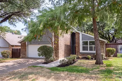 2713 Belmeade Drive, Carrollton, TX 75006 - Photo 4