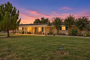 916 Preston Ln, Dublin, TX 76446 - Photo 1