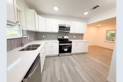 2147 Oak Valley Lane, Dallas, TX 75232 - Photo 8
