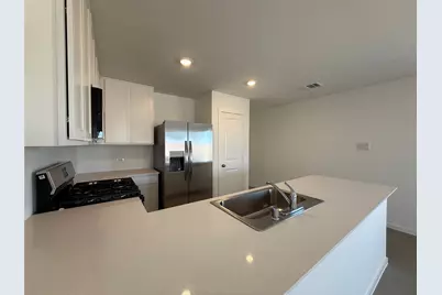 14141 Zealand Drive, Pilot Point, TX 76258 - Photo 6