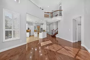 2512 Kodiak Cir, Euless, TX 76039 - Photo 10