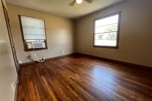 202 W Wheatland Road W, Duncanville, TX 75116 - Photo 6