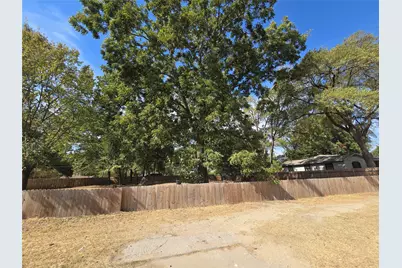 8019 Kiska Street, Dallas, TX 75216 - Photo 6