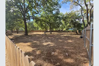 8019 Kiska Street, Dallas, TX 75216 - Photo 2