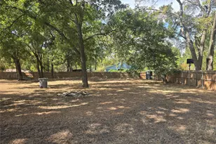 8019 Kiska St, Dallas, TX 75216 - Photo 1