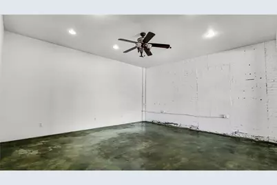 320 W Chestnut Street, Denison, TX 75020 - Photo 8