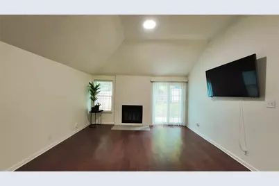 1404 Woodfern Drive, Arlington, TX 76018 - Photo 6