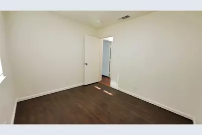 1404 Woodfern Drive, Arlington, TX 76018 - Photo 16