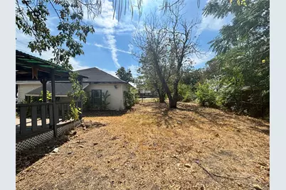 309 E Mowry Street, Crandall, TX 75114 - Photo 2