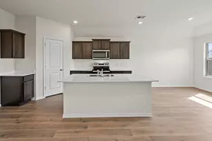 100 Silvergrass St, Royse City, TX 75189 - Photo 8