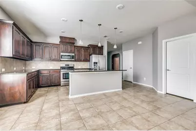 1733 Kachina Lodge Road, Fort Worth, TX 76131 - Photo 8