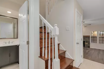 3635 Garden Brook Drive #20200L, Farmers Branch, TX 75234 - Photo 2