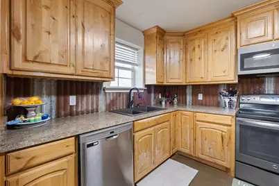685 County Road 1102, Rio Vista, TX 76093 - Photo 12