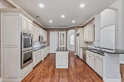 11831 Brookhill Lane, Dallas, TX 75230 - Photo 14
