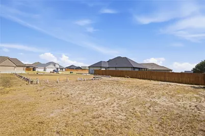 220 Trevor Lane, Greenville, TX 75402 - Photo 4